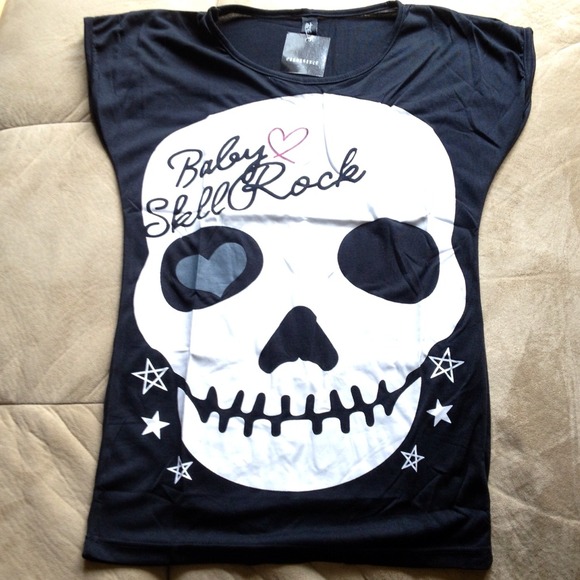 Skull shirt