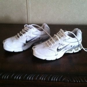 Nike shoes size 8