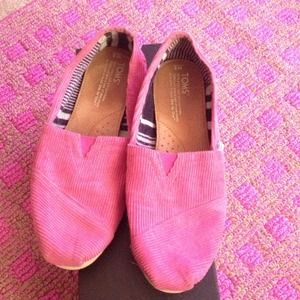 Pink Toms