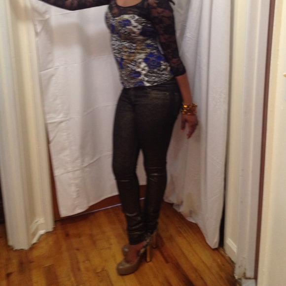 Sold🎉🎉🎉  Metallic pant