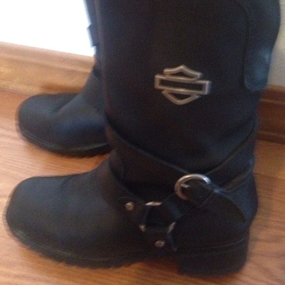 Women's Harley Davidson boots