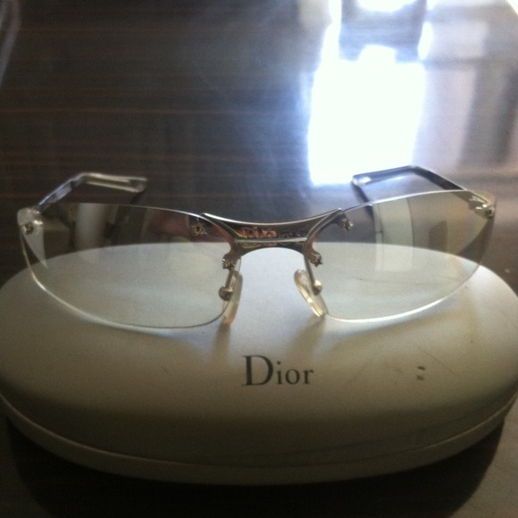 Sexy Dior Minipop Sunglasses!