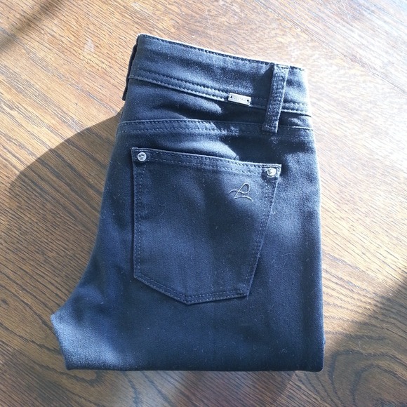 -SOLD- - Picture 2 of 3