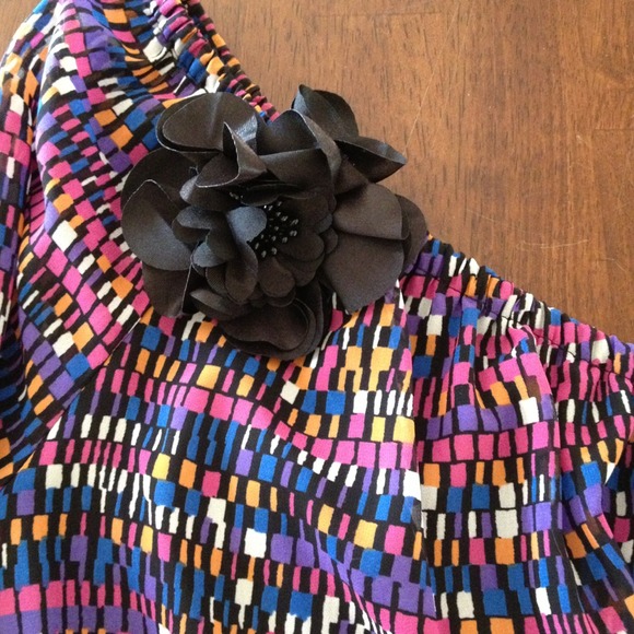 One shouldered top - Picture 2 of 4