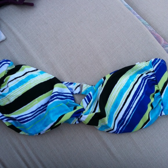 Strapless bikini top NWOT - Picture 2 of 2