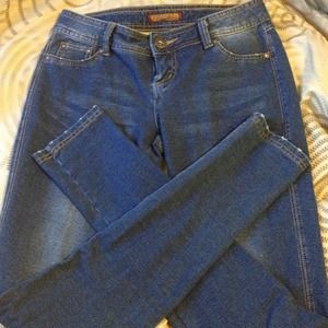 size 5 ZD Premium denim skinny jeans.