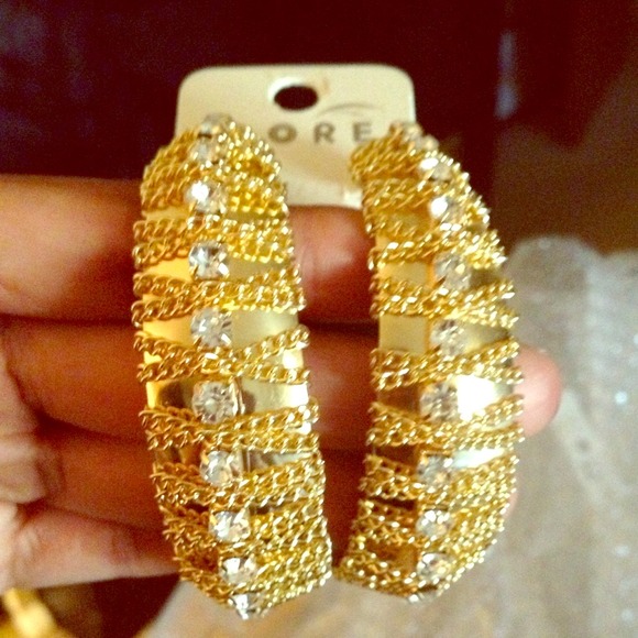 Gold earrings - Picture 1 of 2