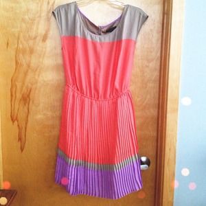 💕Reserved for @studioposh for 6/4💕 6 Item Bundle