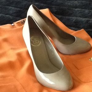 Jessica Simpson Nude Heels Size 7