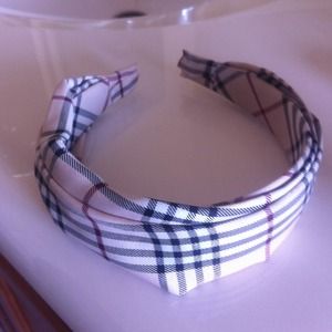 ****RESERVED****Burberry head band