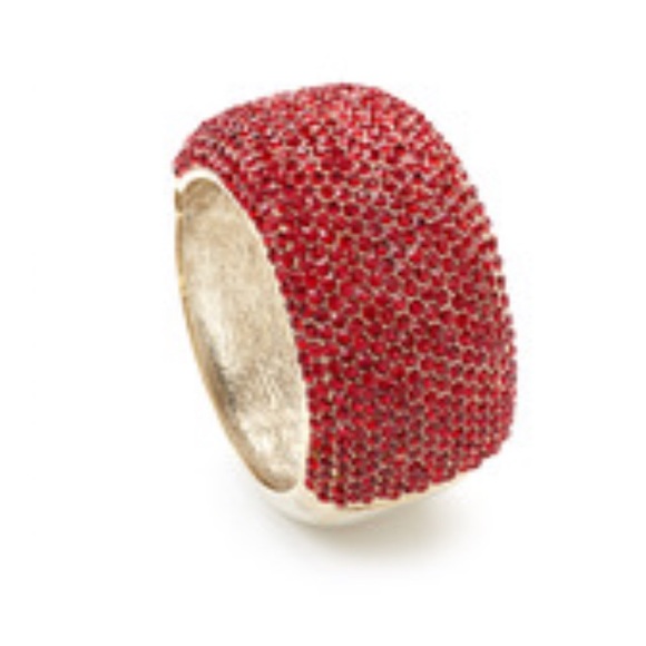 Red stones gold bracelet w magnet closure