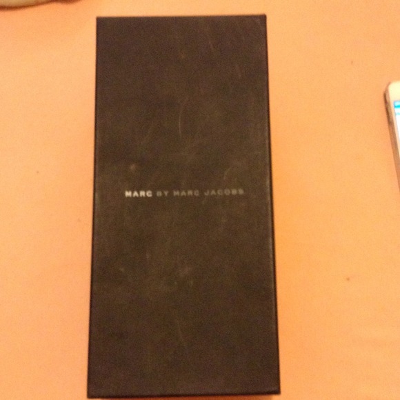 Marc Jocob flats