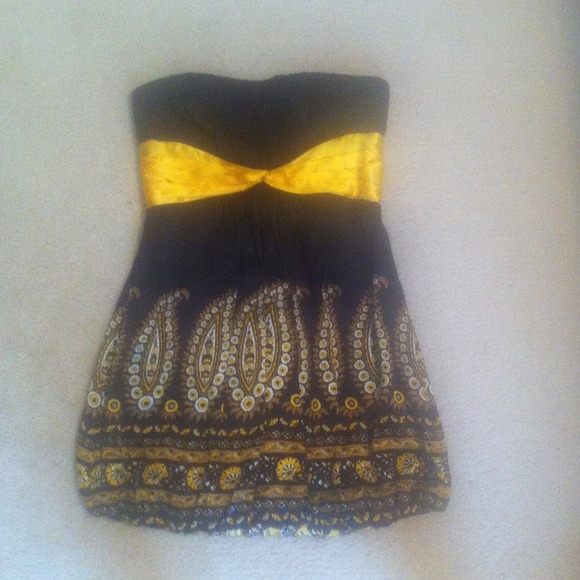 Bebe strapless silk bubble dress