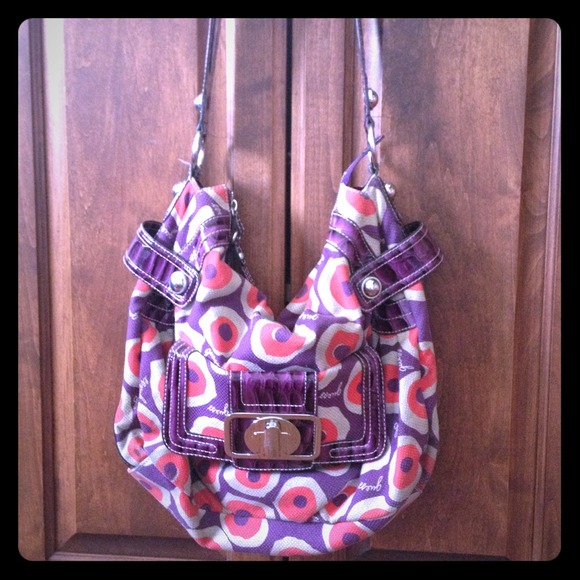 REDUCED GUESS Handbag