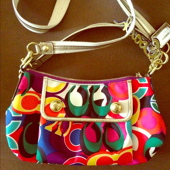 🎀Poppy Coach purse!!🎀