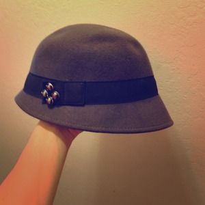 hat