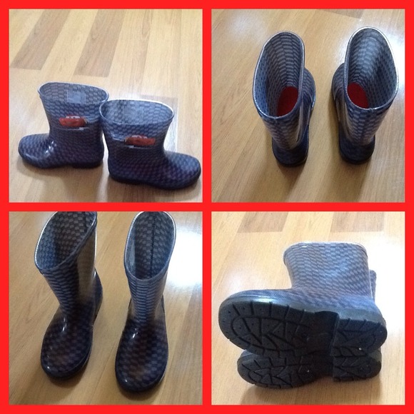 Kids cars rain boots