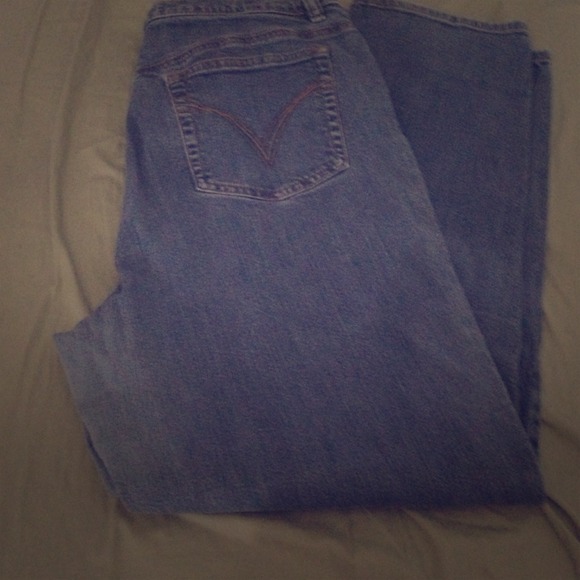 Lane Bryant jeans size 18👖all broke in and comfy!