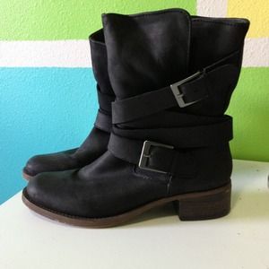 Steve Madden Brewzer Boots