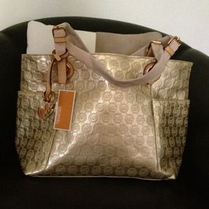 Michael Kors hand bag