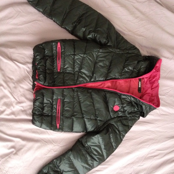 down jacket - Picture 2 of 4