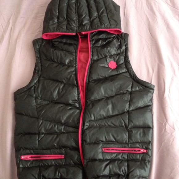 down jacket - Picture 4 of 4