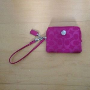 REDUCED Authentic Coach wristlet