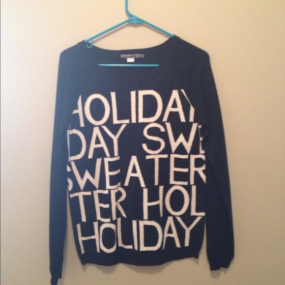❤SOLD❤Black holiday sweater !