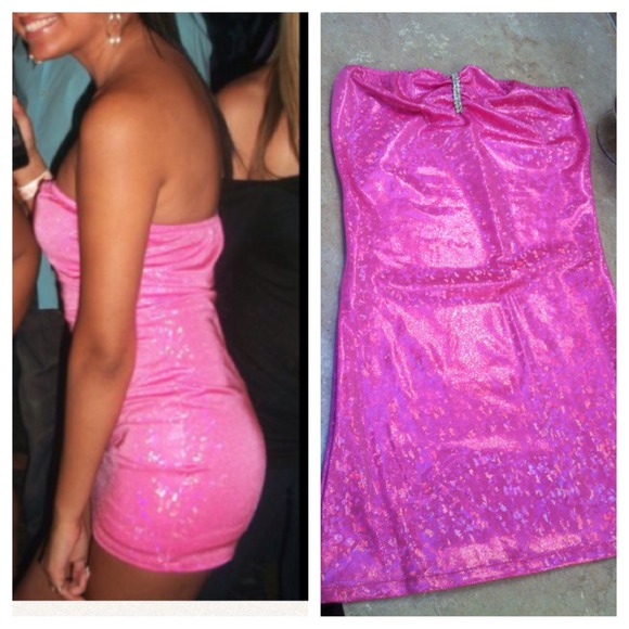 Barbie Pink party dress! 🎀