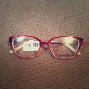 👓Brand New Guess Frames👓