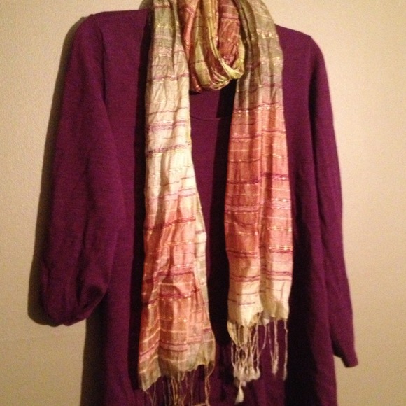 NWT lovely sheer scarf - Picture 1 of 4