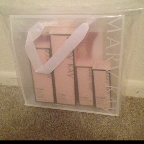 Mary Kay time wise repair for Normal to dry skin