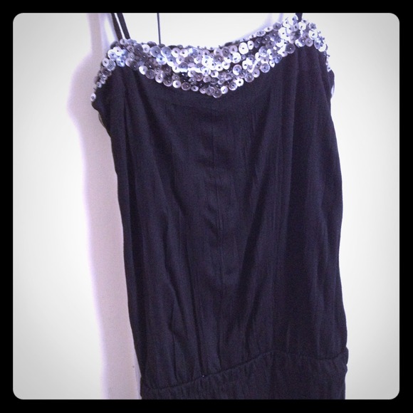 Tanks - Picture 1 of 3