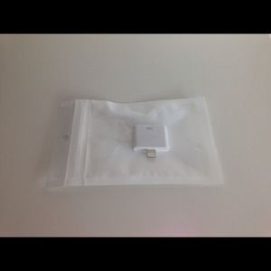 30-pin to Lightning iPhone5 adapter