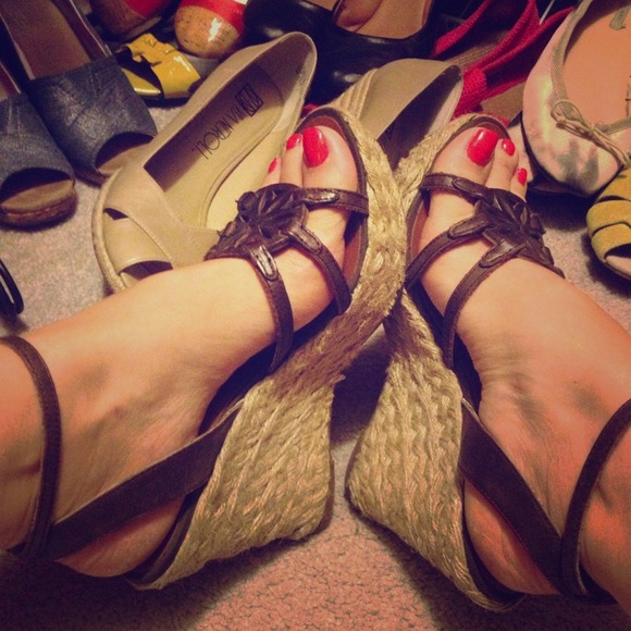 Leather medallion wedges