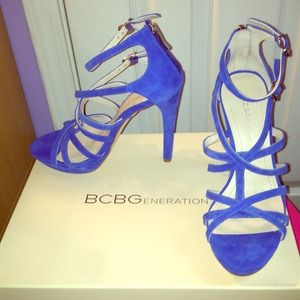BCBG HEELS! PRICE NEGOTIABLE