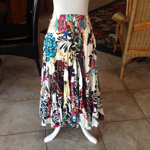 Beautiful, long floral skirt