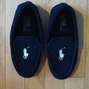 Size 3 Ralph Lauren shoe slippers never worn blue.