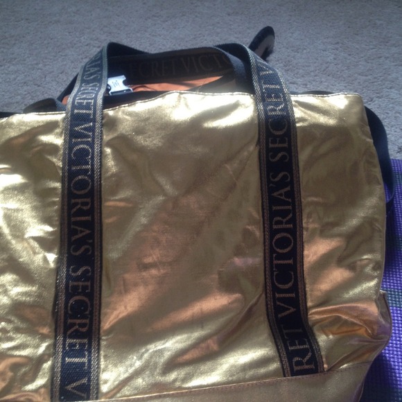 Hold Gold Victoria secret tote