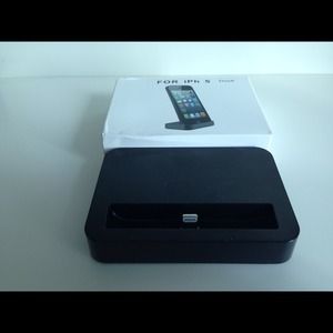 iPhone 5 iPod touch 7G docking station