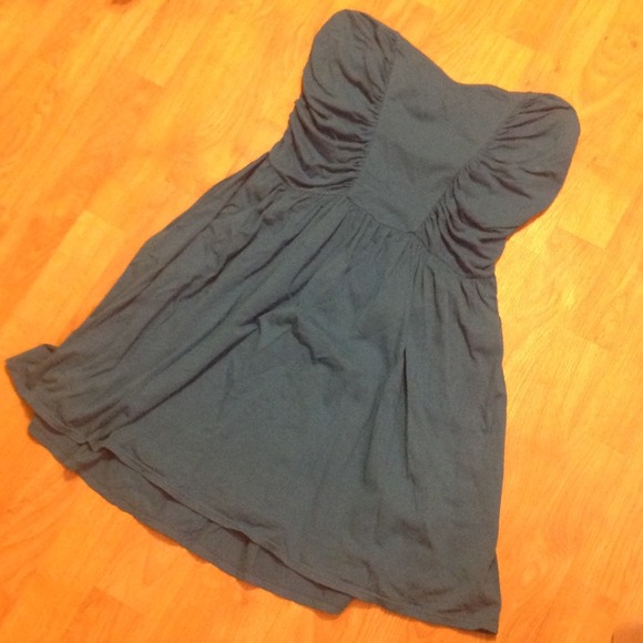 ⚡SOLD⚡Strapless Blue Dress