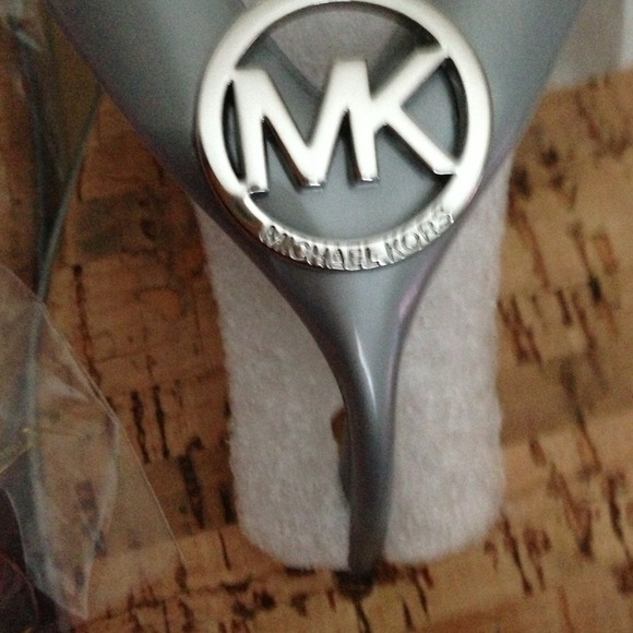 Jet Set MK Jelly Reduced - Picture 2 of 3