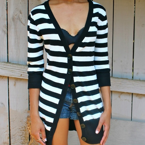 Cardigan - Picture 2 of 2