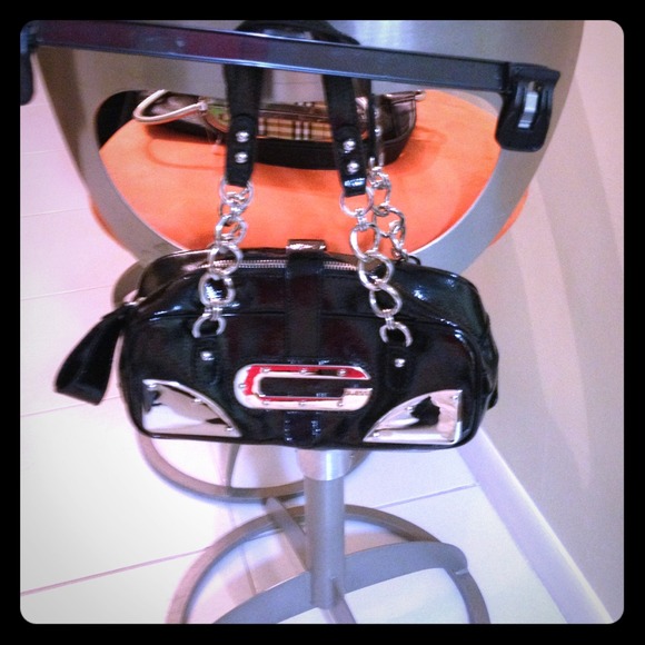 Guess purse