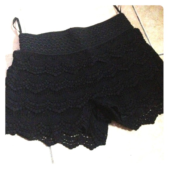 lace shorts