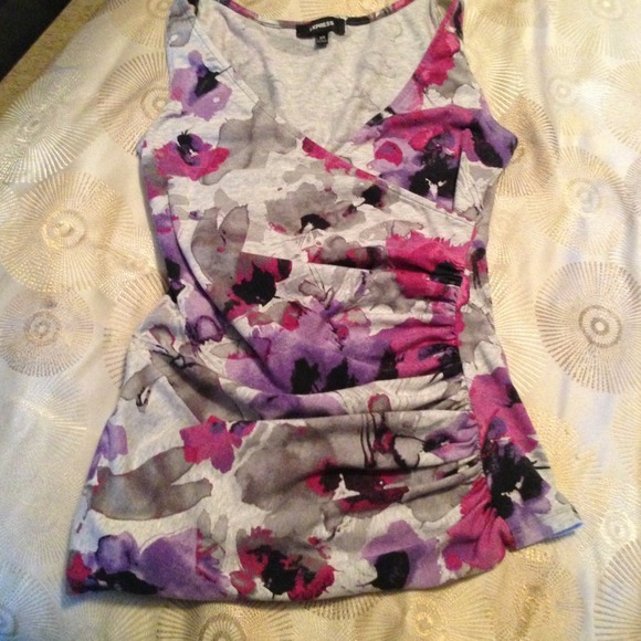Express floral top in beautiful colors