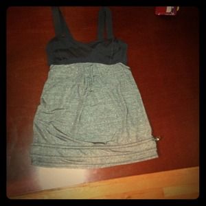 🔷🔷SOLD🔷🔷Lululemon work out shirt