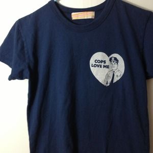 Cops love me tee