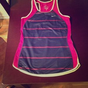 Dri -fit Nike tank xs