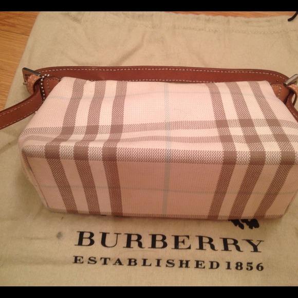 Authentic Burberry (mini pink check bag)
